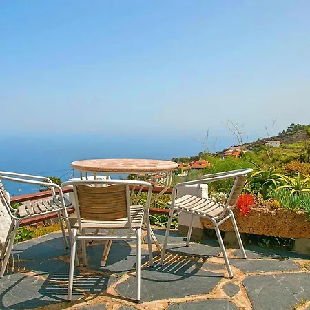 La Hoya, El Tanque Apartment